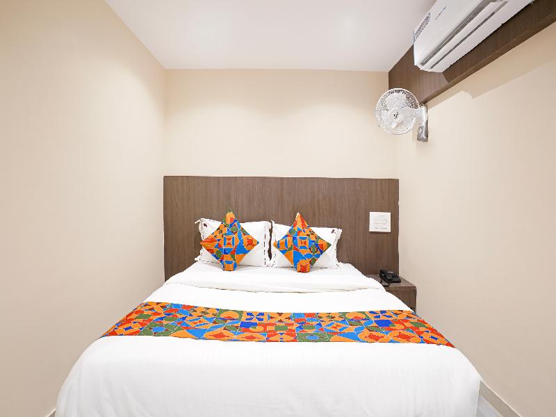 Hotel Casa Royal Residency image