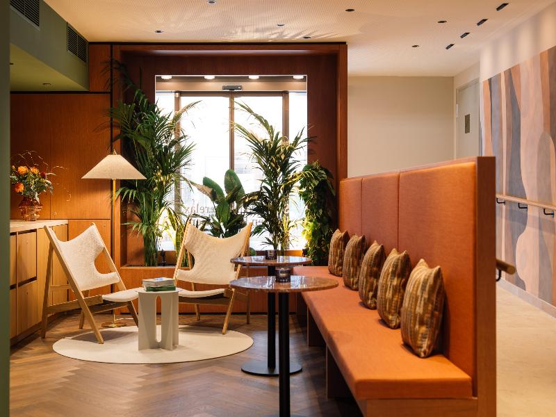 Hotel Schani City image