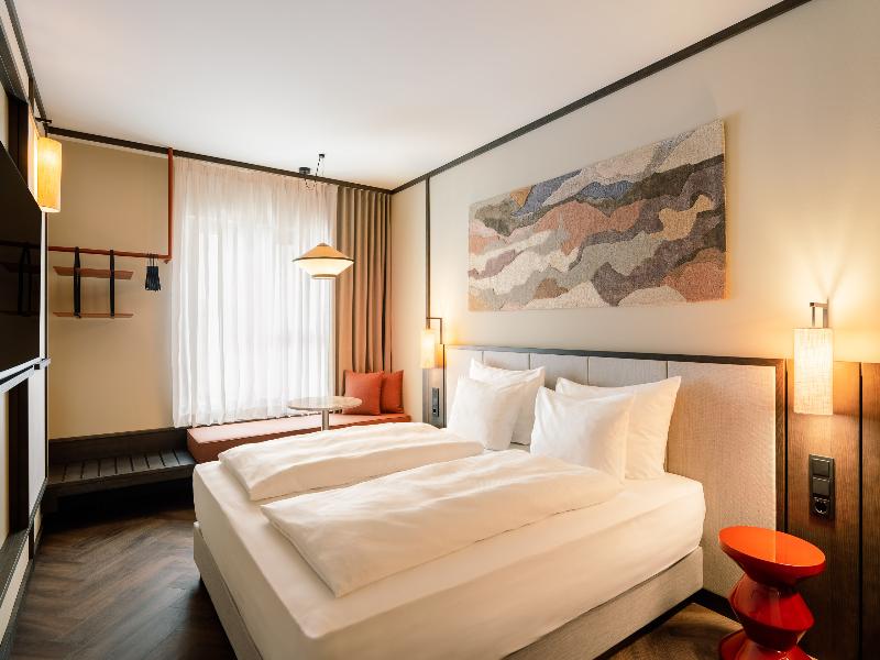 Hotel Schani City image