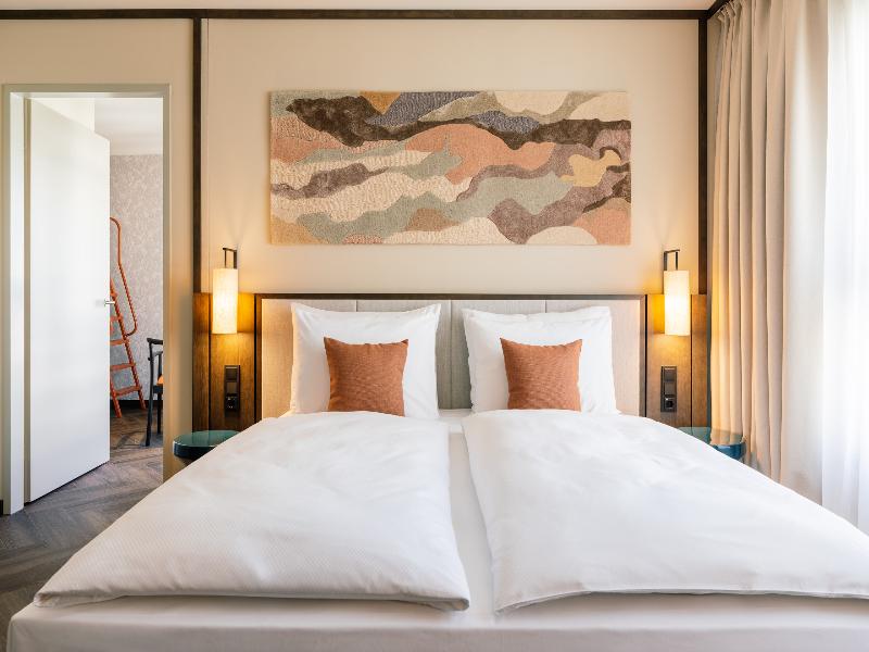 Hotel Schani City image
