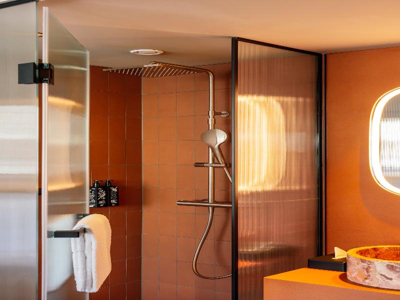 Hotel Schani City image