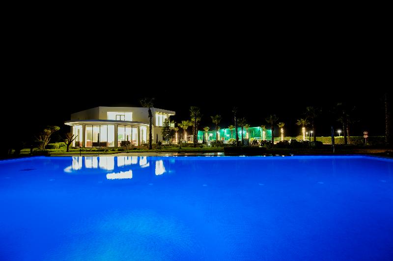 Garden Bay Signature Apparthotel image