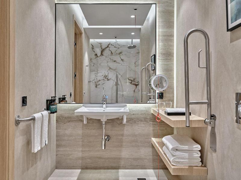 Crowne Plaza Dushanbe by IHG image