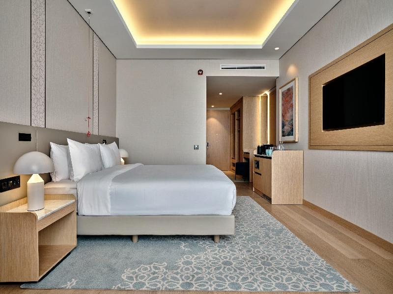 Crowne Plaza Dushanbe by IHG image