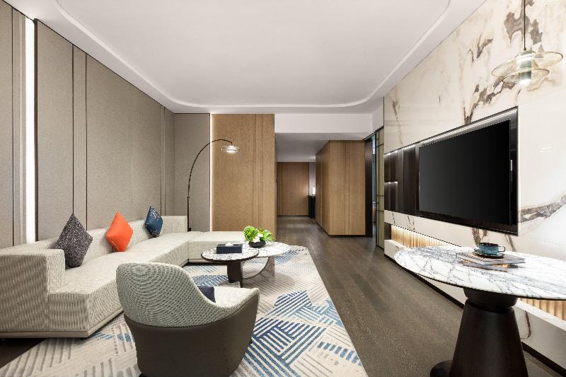 Crowne Plaza Huaihua image