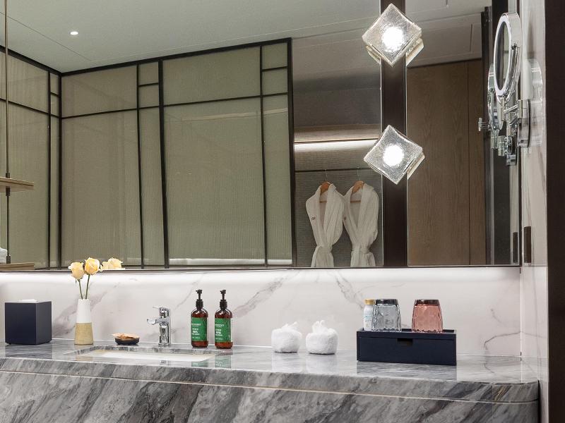 Crowne Plaza Huaihua image