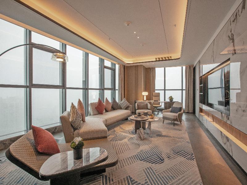 Crowne Plaza Huaihua image