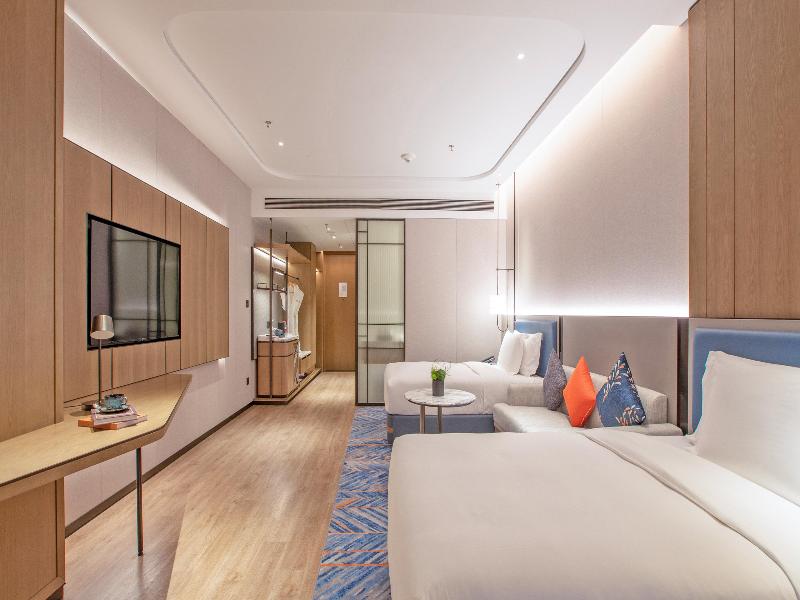 Crowne Plaza Huaihua image