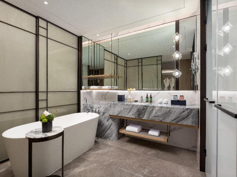 Crowne Plaza Huaihua image