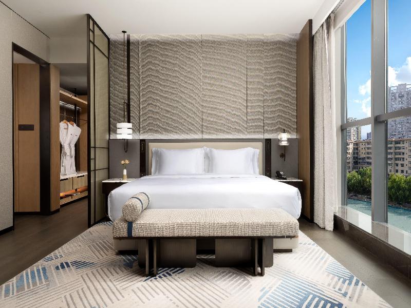 Crowne Plaza Huaihua image