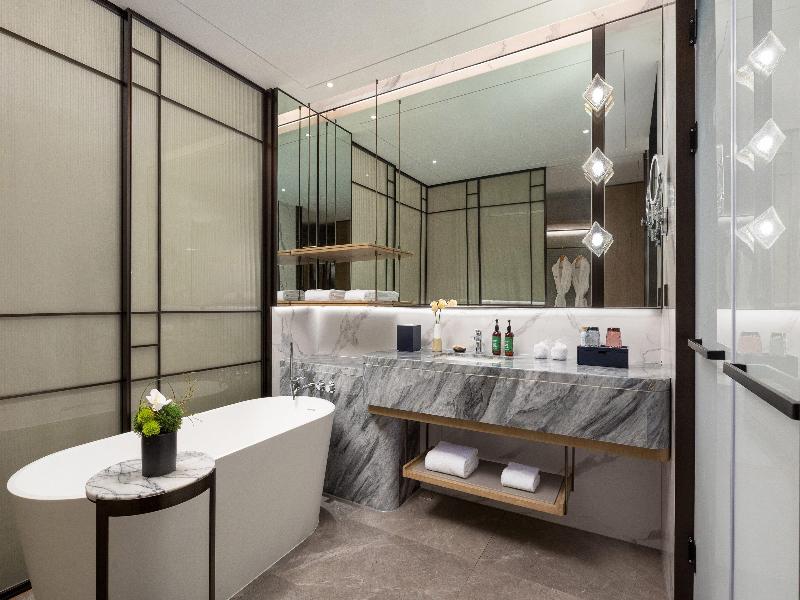 Crowne Plaza Huaihua image