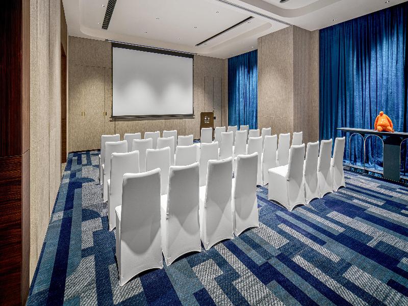 Hotel Indigo Zhuhai Xiangzhou By Ihg image