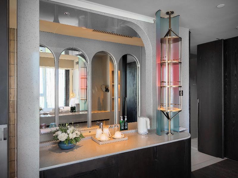 Hotel Indigo Zhuhai Xiangzhou By Ihg image