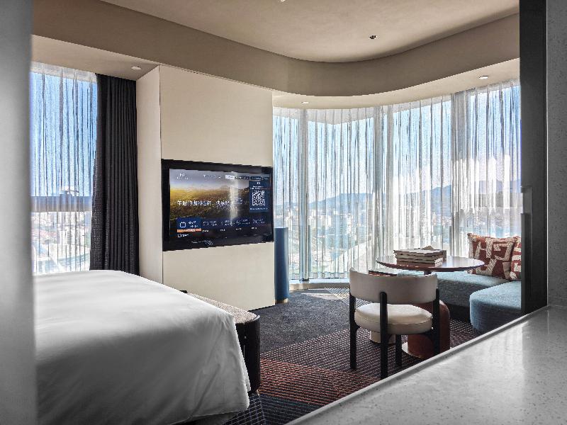 Hotel Indigo Zhuhai Xiangzhou By Ihg image