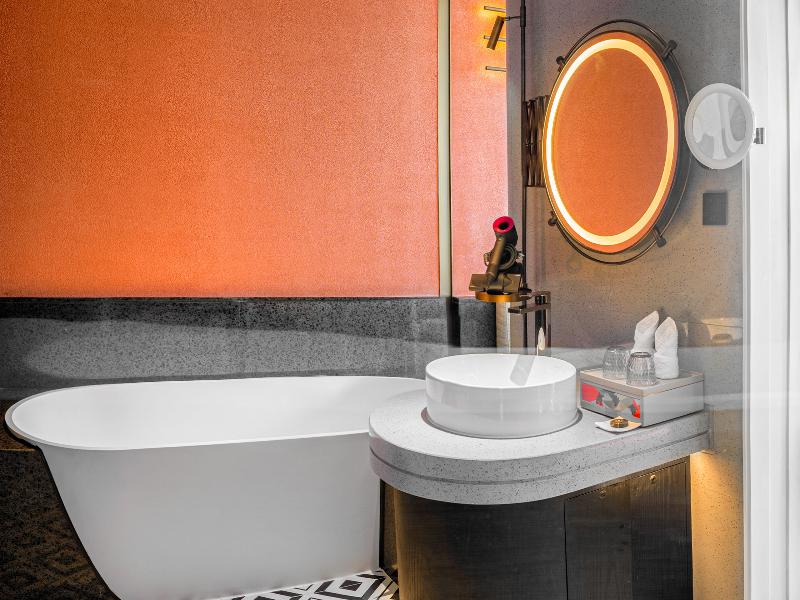 Hotel Indigo Zhuhai Xiangzhou By Ihg image