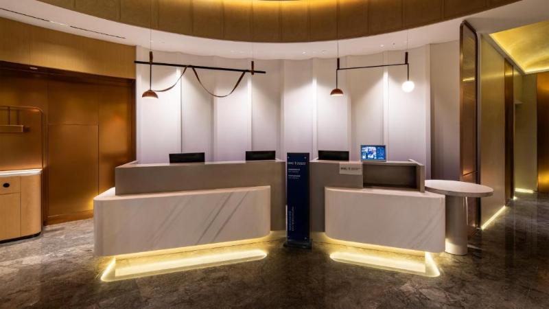 Holiday Inn Express Shenzhen Sports Center — view