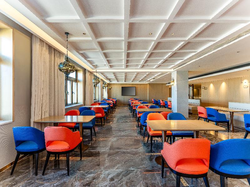 Holiday Inn Express Kashgar Downtown image