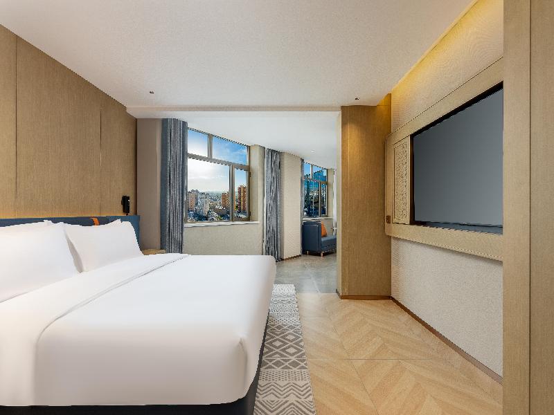 Holiday Inn Express Kashgar Downtown image