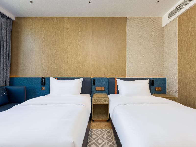 Holiday Inn Express Kashgar Downtown image