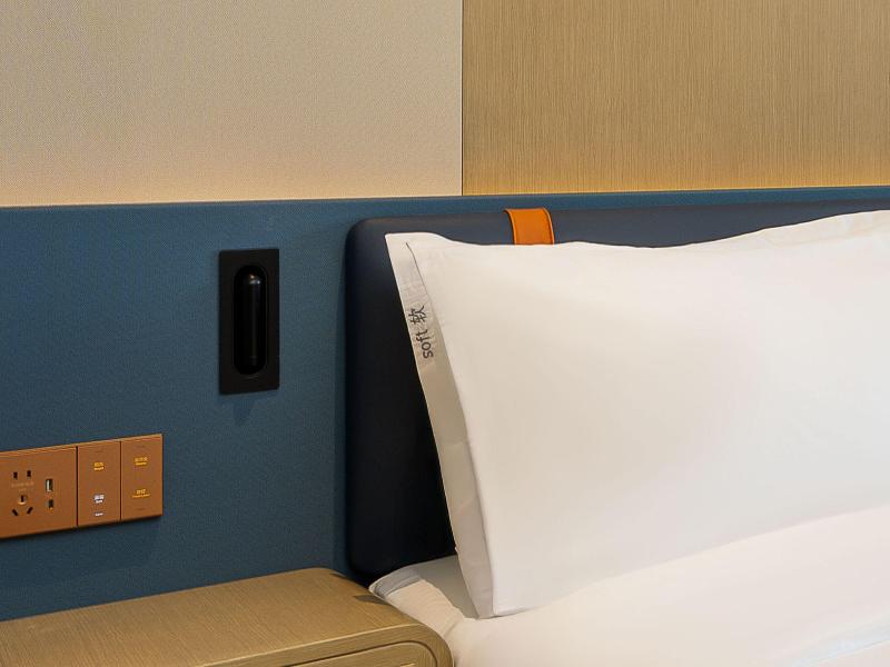 Holiday Inn Express Kashgar Downtown image