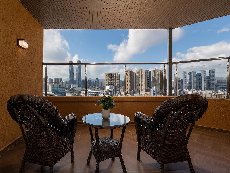 Holiday Inn Express Kunming Railway Station image