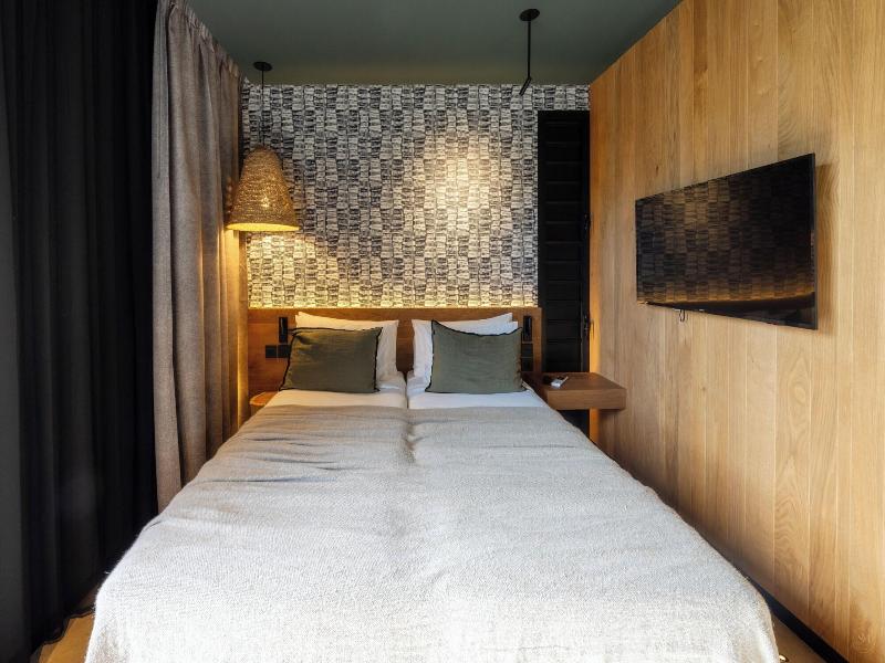 Wood Hotel & Spa image