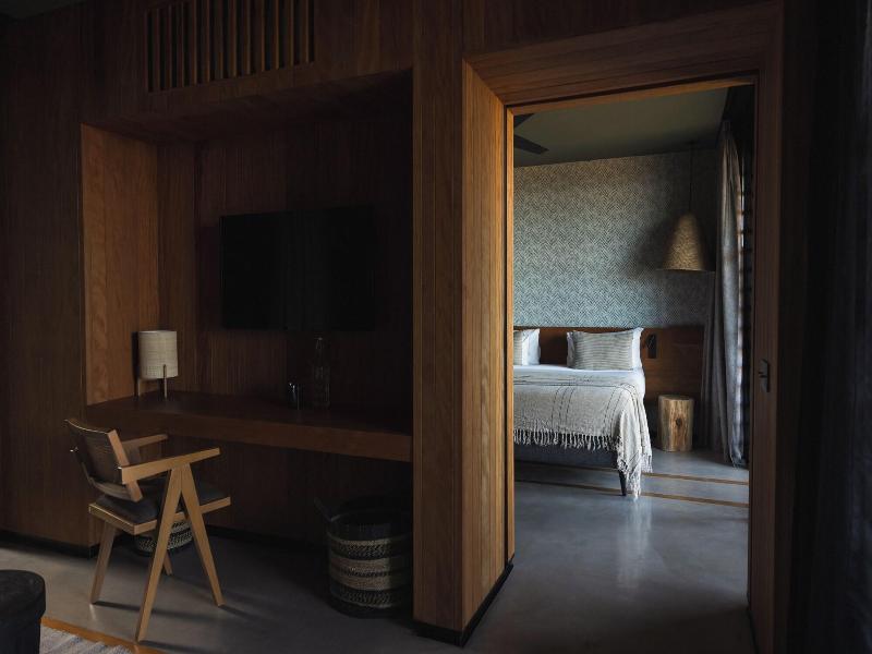 Wood Hotel & Spa image