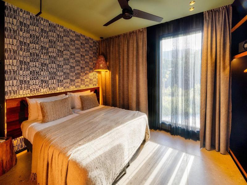 Wood Hotel & Spa image