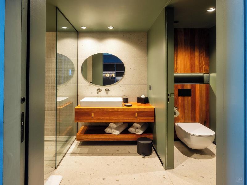 Wood Hotel & Spa image