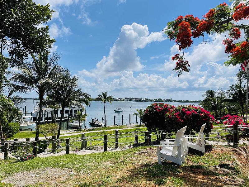 Sunseeker Resort Florida Gulf Coast Curio Hilton image