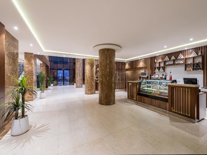Al Qasr Al Tahlia Khamis Mushit image
