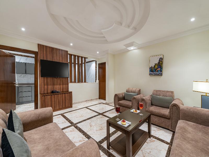 Al Qasr Al Tahlia Khamis Mushit image