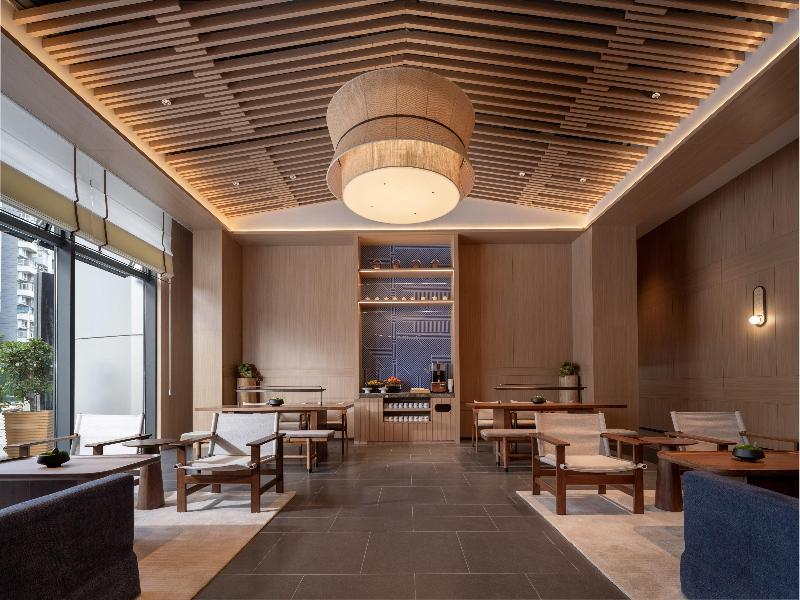 Holiday Inn Express Chengdu Shuangliu Chuanda Road image