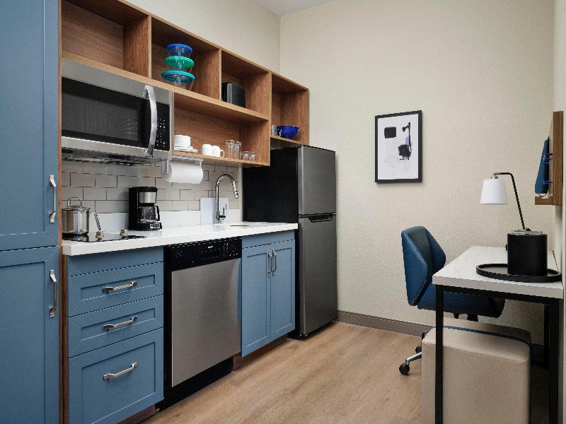 Candlewood Suites Mobile West I 65 by IHG image