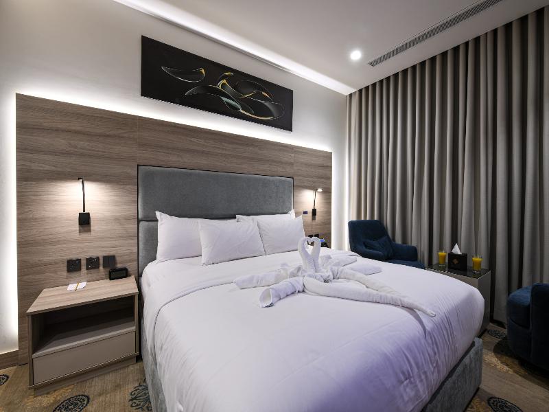 Visit Hotel image