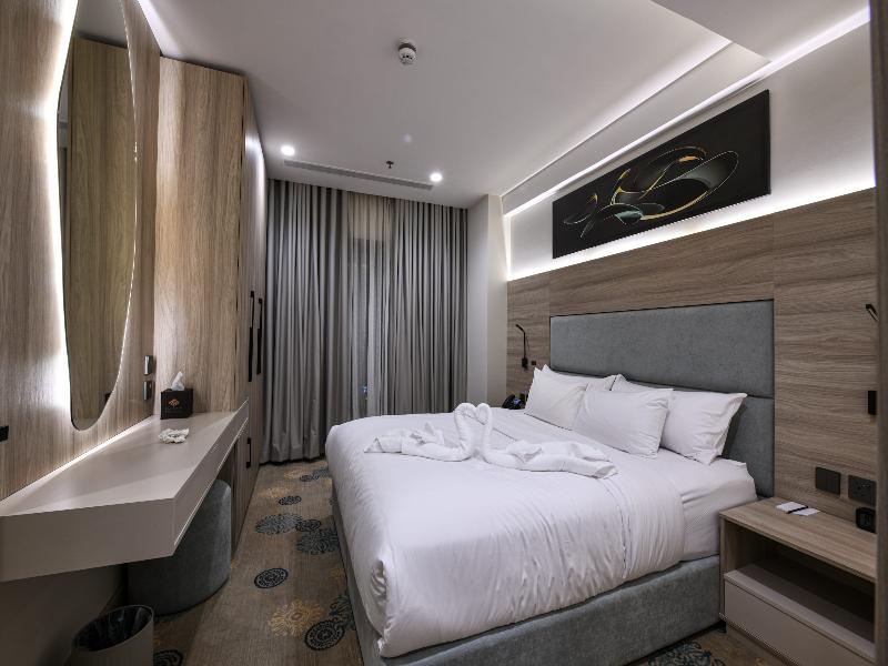 Visit Hotel image