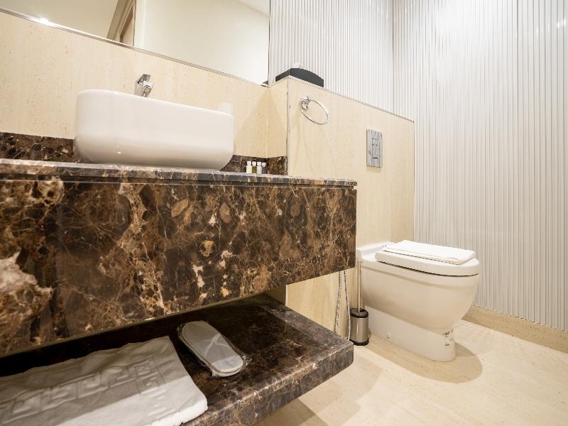 Visit Hotel image