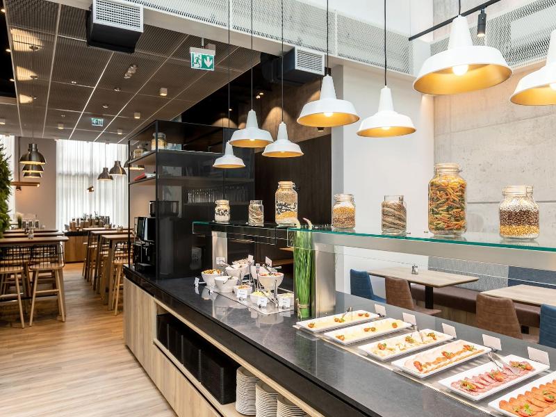 H2 Hotel Budapest image