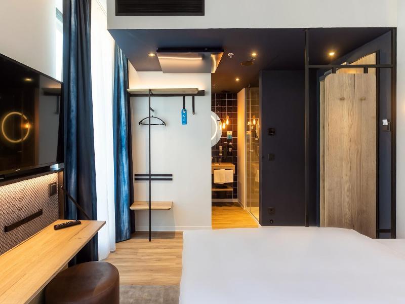 H2 Hotel Budapest image