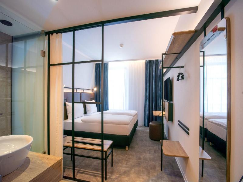 H2 Hotel Budapest image