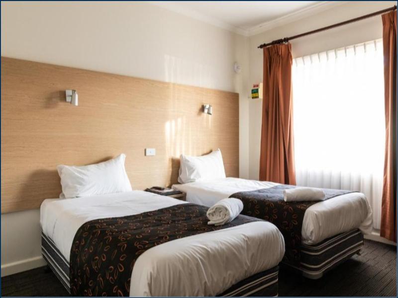 Sphinx Hotel image