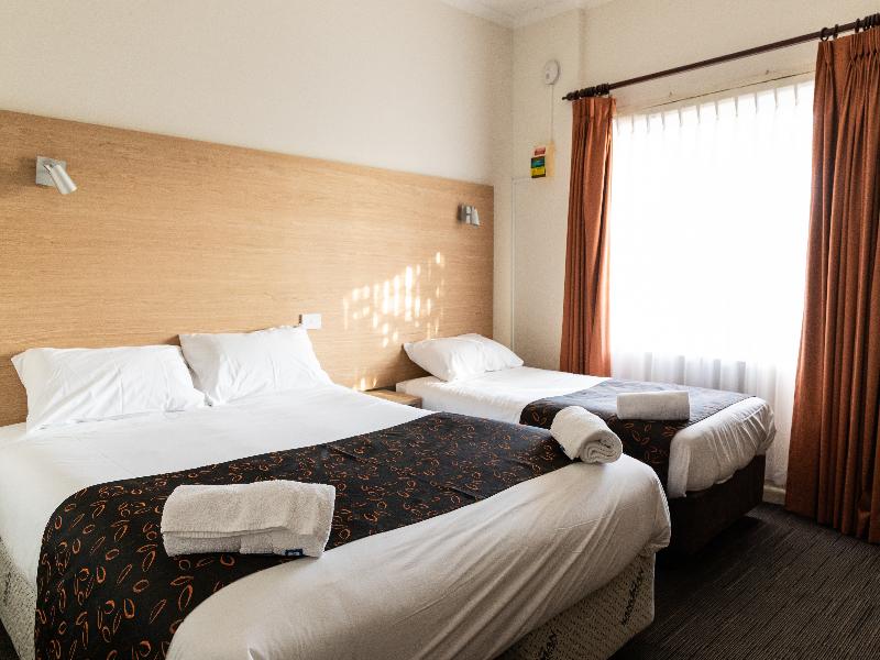 Sphinx Hotel image