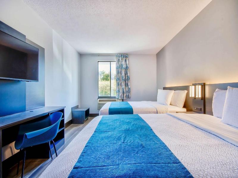 Motel 6 Jeffersonville, IN - Louisville image