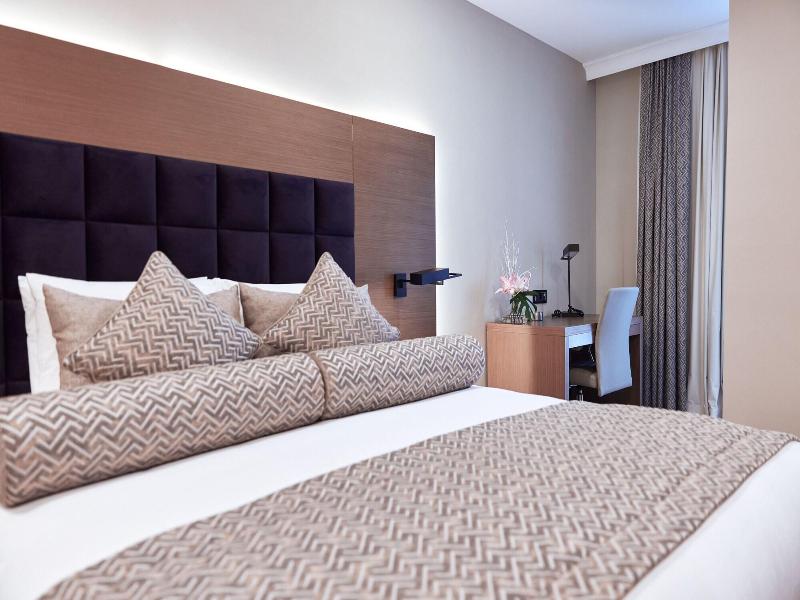 Yogh Hospitality image