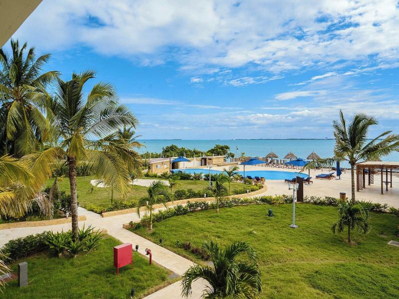 Treetop By Eight Continents Zanzibar image