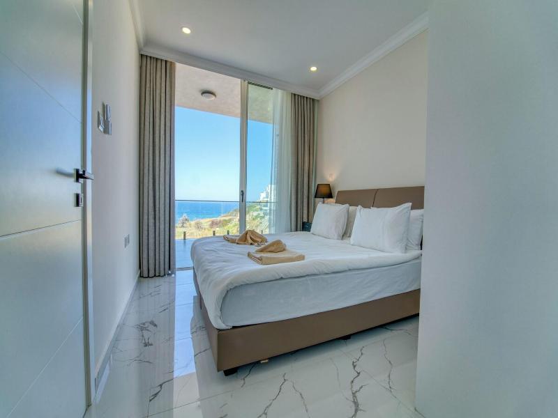Atlantis Malibu By Carrington image