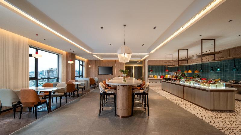 Holiday Inn Express Ziyang City Center by IHG image 3