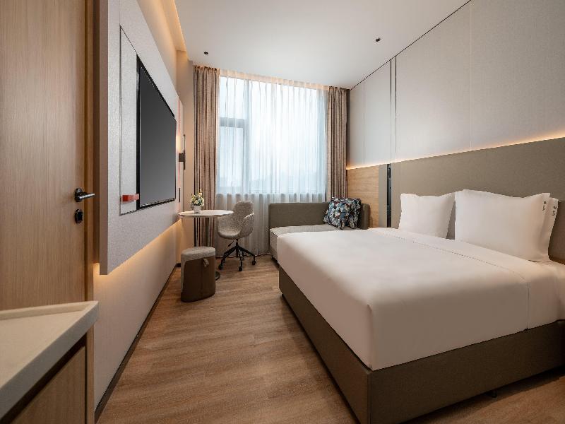 Holiday Inn Express Ziyang City Center by IHG image