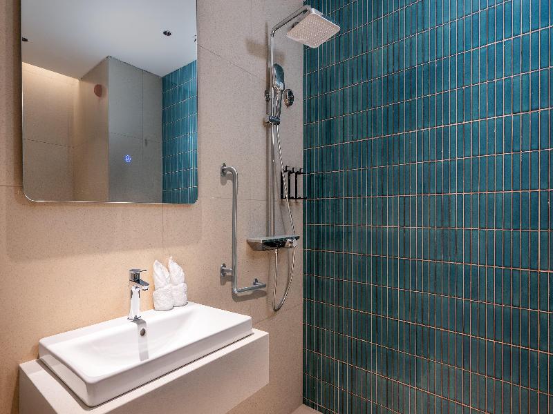 Holiday Inn Express Ziyang City Center by IHG image