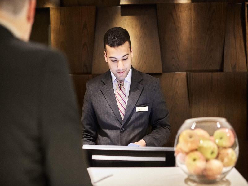 Crowne Plaza Xiangyang Fuchun Lakeside by IHG image